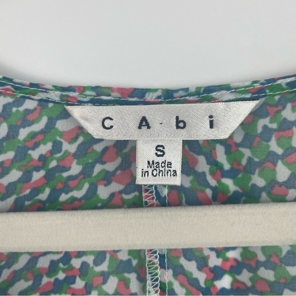 CAbi Sheer Kimono Top Cinched Tie Waist Deep V-Neck Multicolor Pattern Small - Picture 8 of 11